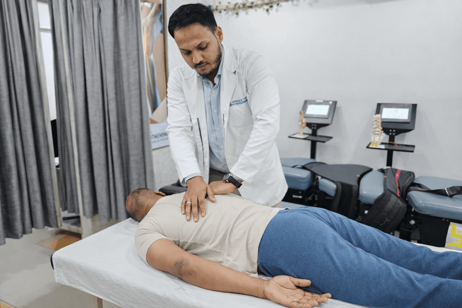 Back Pain Treatment at Dr. Shashi's Physiotherapy Clinic in Indore