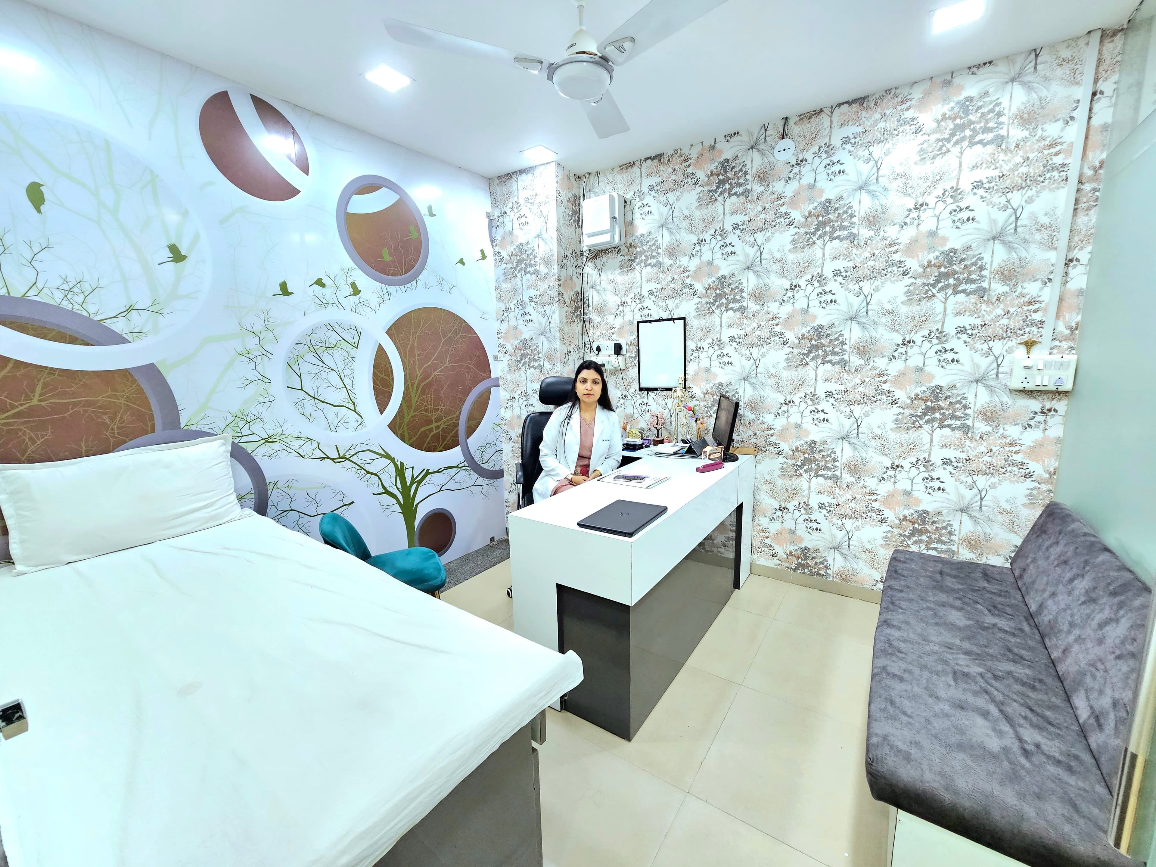 Doctor's Consultation Cabin